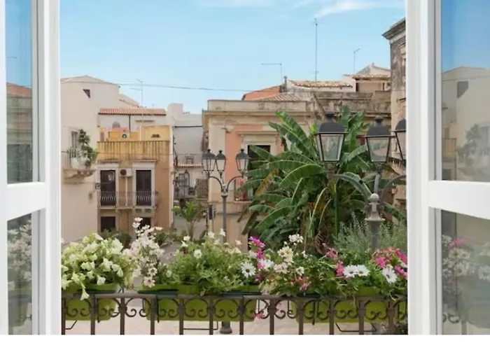 Le Tre Muse Nyaraló Szirakúza